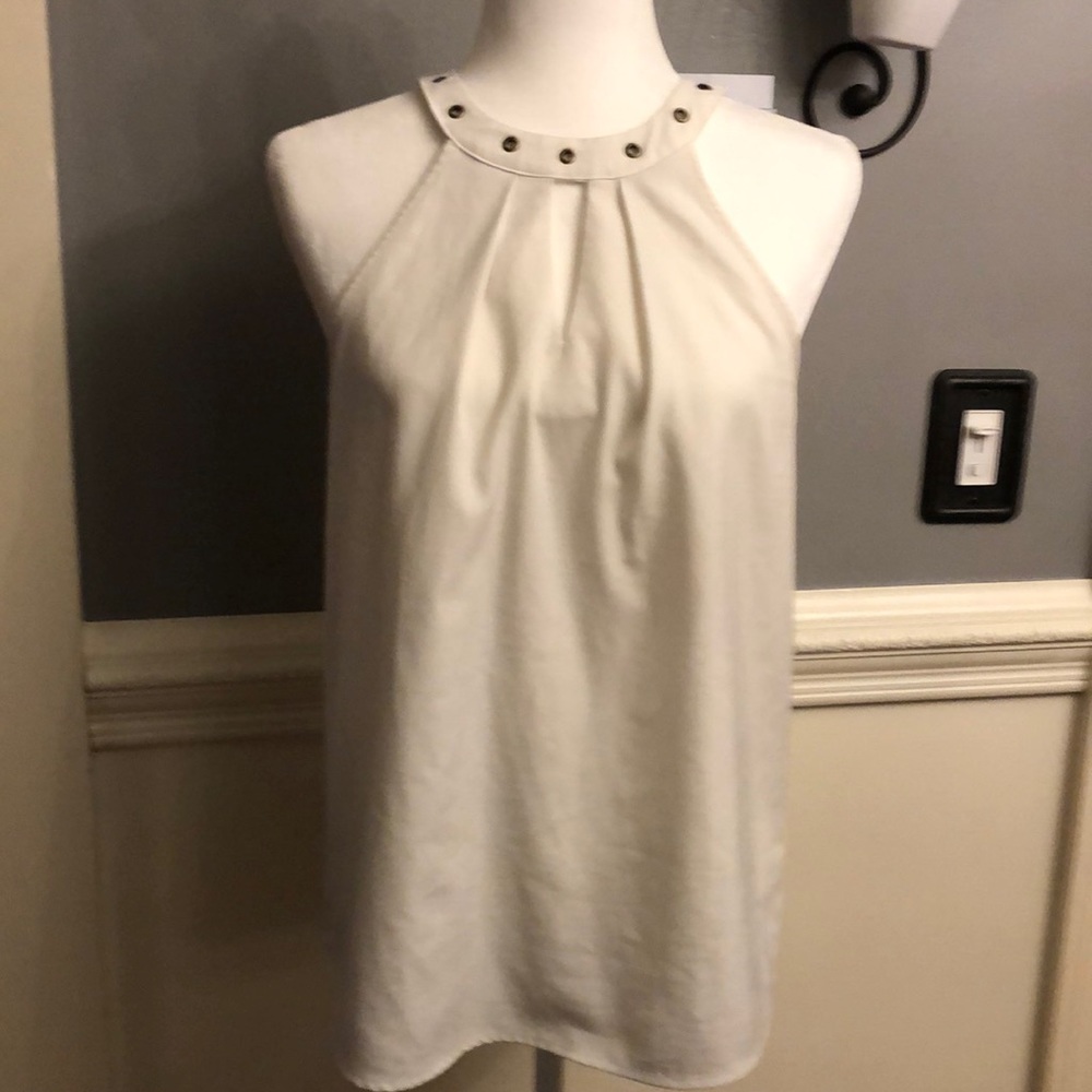 Maurice’s top
